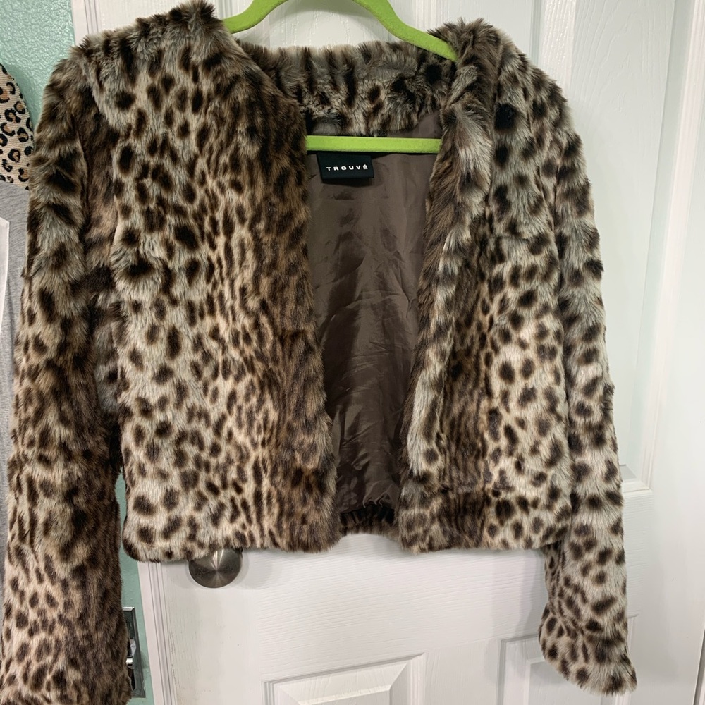 Trouve cropped faux fur jacket